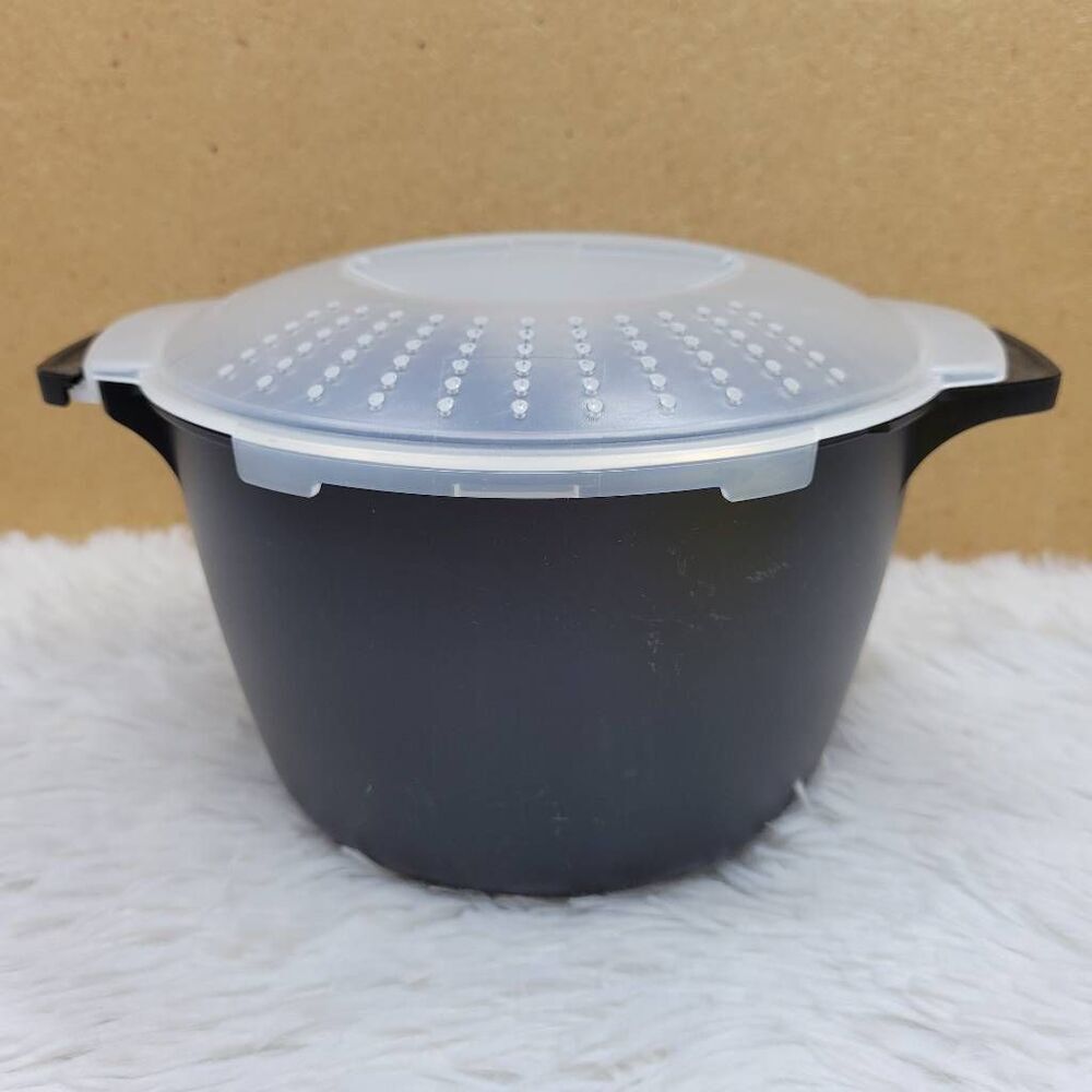 Pampered Chef Rice Cooker Plus/ Vegetable Steamer 2 Quart